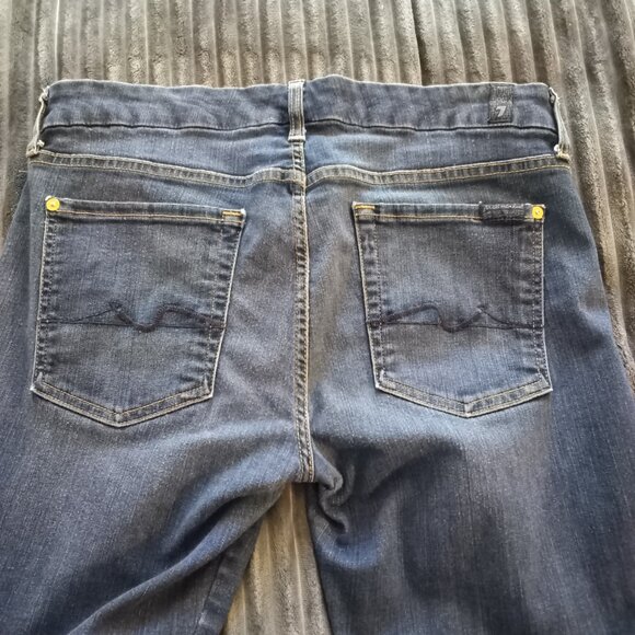 7 For All Mankind 31 - Picture 4 of 7